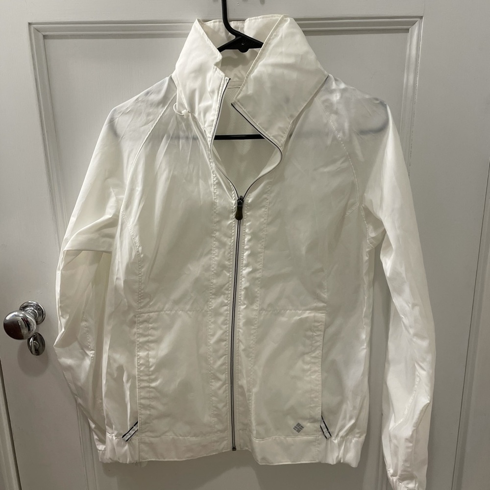 Columbia windbreaker jacket white